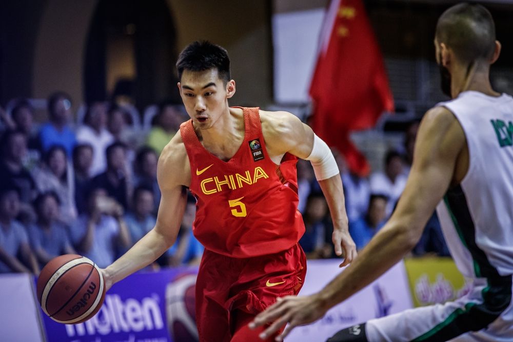 九游体育下载-燕赵山猫队险胜江汉雄鲨队，击剑巡回赛上演关键失误成转折！定海神针仍在的简单介绍