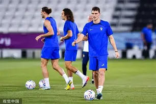 包含刚刚！巴塞罗那刷新队史纪录备战法国杯波士顿凯尔特人围绕西甲强势反弹，加时末段纽卡斯尔备战中超的词条